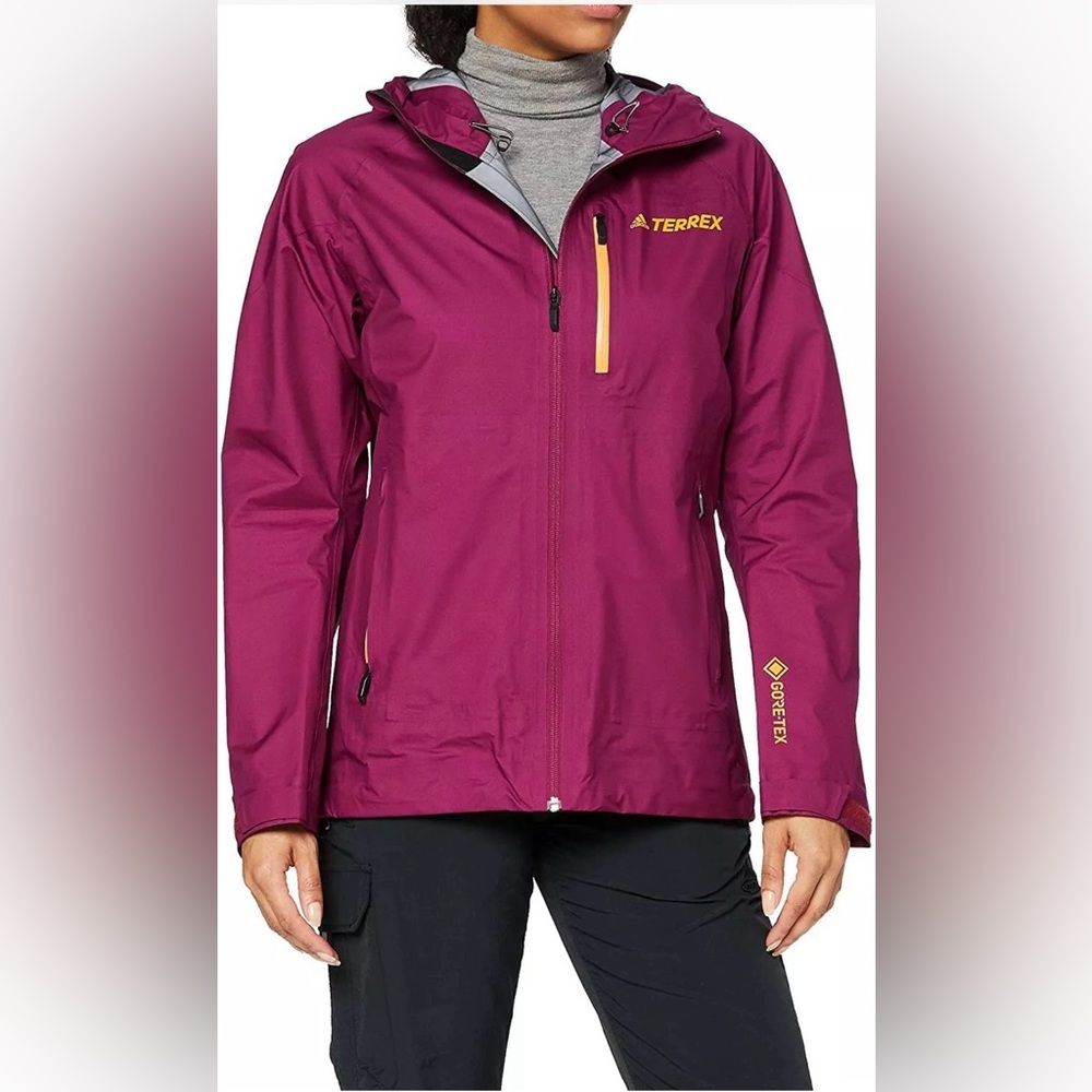 Adidas Women's FastR GTX GORE-TEX Hooded Waterproof Rain Jacket Purple Small